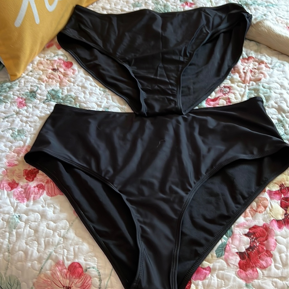 Black swim bottoms